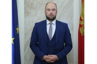 Радуловић: Циљ нове владе Црне Горе оздрављење односа са Србијом