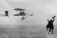 Браћа Рајт на данашњи дан извели први успјешан лет авионом