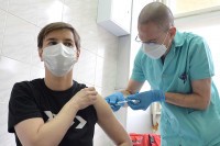 Почела вакцинација у Србији, "Фајзерову" вакцину прва примила Брнабић