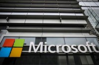 Microsoft патентирао чет са покојницима