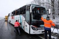 Povrijeđeno osam osoba prilikom prevrtanja autobusa na auto-putu Zagreb - Karlovac