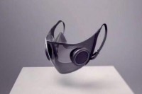 Рејзер представио "паметну" заштитну маску: Има вентилаторе и појачава глас