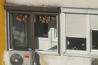 Nesvakidašnja situacija: Banjalučanin suši meso na balkonu