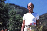 Poznati dizajner Fred Segal preminuo u 87. godini: Bio inovator koji je kršio modna pravila