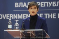 Brnabić: Vrtići nastavljaju da rade, niži osnovci vjerovatno na onlajn nastavi