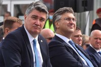 Plenković odgovorio Milanoviću: Fejsbuk junak treba da se izvini Pupovcu