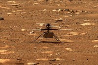 НАСА одложила први лет мини хеликоптером на Марсу