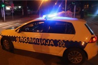 Возач повријеђен при слијетању аутомобила са коловоза