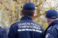 Granični policijac skočio sa mosta - kolege ga spasile