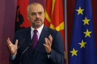 Еди Рама: Мапа са промјеном граница на западном Балкану постоји, видио сам је