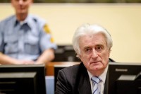 Odbijen prigovor odbrane da Karadžić služi kaznu u Britaniji