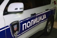 Туча навијача у Београду: Локали демолирани, повређене две особе, а на лицу места били Вулин и Милић