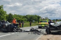 Jedna osoba poginula, tri povrijeđene u saobraćajnoj nesreći kod Lukavca