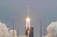 Uspješno lansirana kineska raketa Dugi marš 7