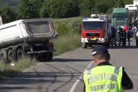 Stravičan sudar kod Loznice: Četiri osobe mrtve, tri povrijeđene