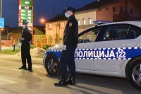 Pijani supružnici napali policiju u Srpcu