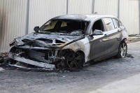 У Новом Граду изгорјела два аутомобила BMW и „голф“