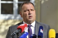 Beroš: Hrvatska  ne planira da proglasi kraj epidemije