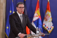 Vučić: Nadam se da će neki vazni ljudi da razgovaraju sa Prištinom