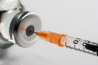 Додатна доза вакцине сваке године за најризичније групе?