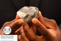 У Боцвани пронађен један од највећих дијаманата на свијету