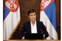 Brnabić: Osuđujem zločin, ali nije nam mjesto u Potočarima dok ne budu privedeni napadači na Vučića