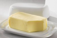 Како омекшати путер без дугог чекања