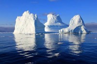 Лед на Гренланду се све више топи