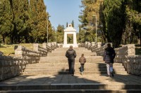 Поново активан пожар на Горици