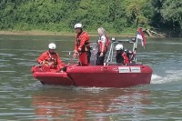 Тренинг спасавање на води одржан на Сави у Бијељини