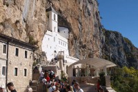 U subotu u manastiru Ostrog pomen za stradale u "Oluji"