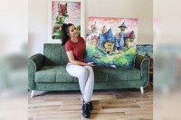 Ликовна умјетница Наташа Стевић на платна преноси свијет који сања: Моје слике су мој дневник