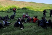 Uhapšeni migranti koji su pokušali nasilno preći granicu Srbije i Mađarske