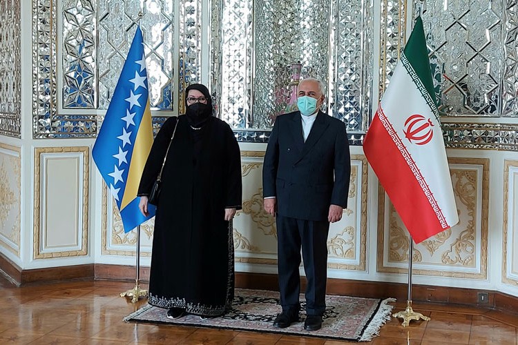 МИП Ирана Мохамед Џавад Зариф на састанку у Техерану са МИП у Савјету министара Бисером Турковић.