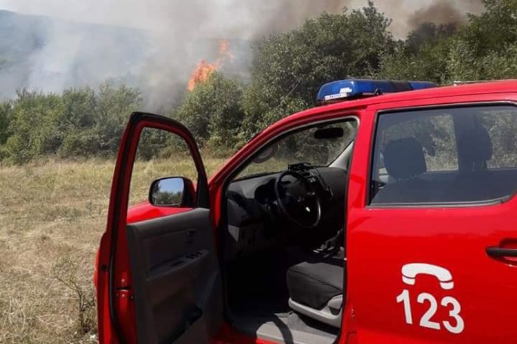 Vatrogasna brigada Banjaluka za vrijeme gašenja požara u Mišinom Hanu