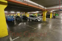 U garaži tržnog centra u Banjaluci izgorio "fiat"