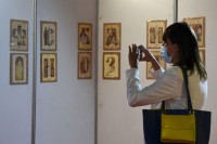 Izložbom slika “Moja ćirilica” otvoren Međunarodni sajam knjiga u Podgorici