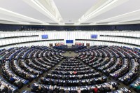 Европски парламент: Београд и Приштина хитно да нађу рјешење кроз дијалог