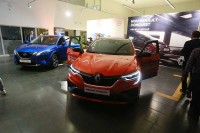 „Гума М“ представила нови Nissan Qashqai и Renault Megane Conquest