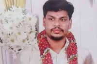 Indijac završio u zatvoru nakon što je pomoću kobre usmrtio suprugu