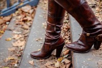 Pratite trendove i nećete pogriješiti: Braon čizme su sve što vam treba ove jeseni