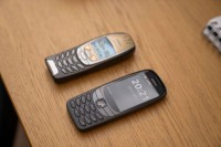 Легендарни Нокиа 6310 телефон се вратио, 20 година након оригиналног издања