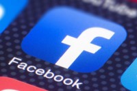Promjena imena Fejsbuka izazvala lavinu šaljivih komentara, ali i kritike