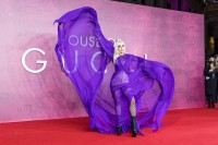 Glamurozno izdanje Lejdi Gage na premijeri filma "House of Gucci " u Londonu