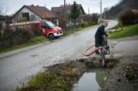 Нема угрожених кућа у Бањалуци, ватрогасци испумпавају воду из канала