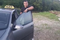 Таксиста из Прњавора бесплатно вози даваоце крви за Дијану