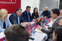 Цвијановићева, Додик и Тегелтија са представницима српске заједнице у Мостару