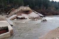 Пукла брана на језеру у Боровачи код Босанског Грахова