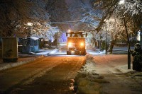 Snijeg u Banjaluci, zimske službe na terenu