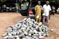 Niger: U automobilu gradonačelnika pronađeno 214 kg kokaina namijenjenog Evropi